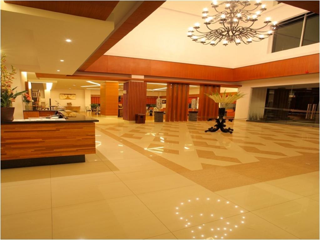 Aston Tanjung City Hotel Eksteriør bilde