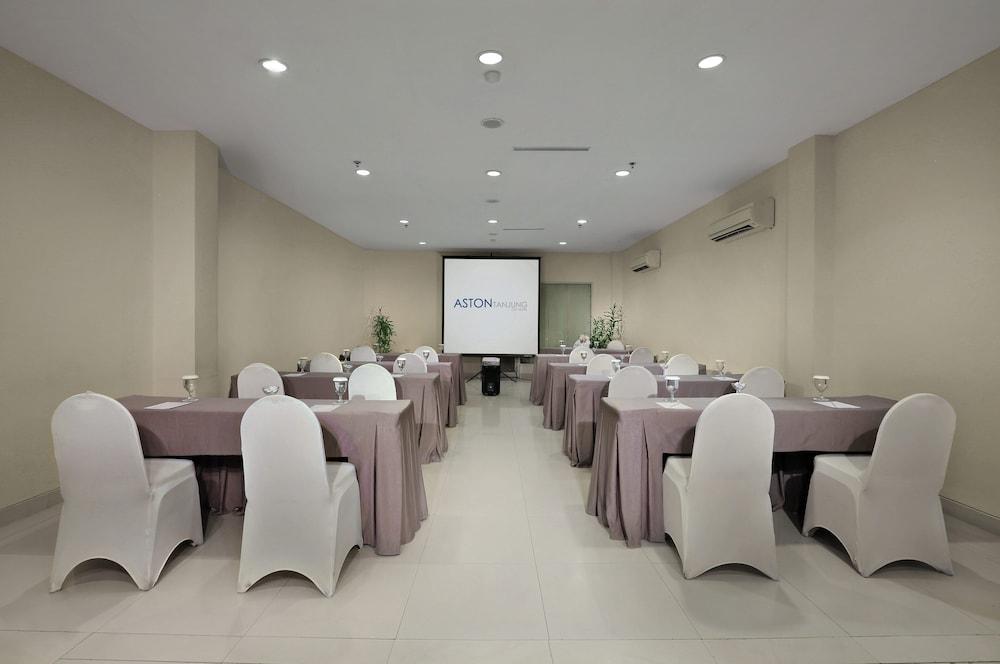 Aston Tanjung City Hotel Eksteriør bilde