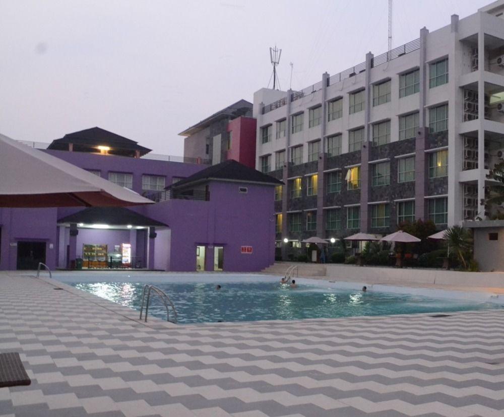 Aston Tanjung City Hotel Eksteriør bilde