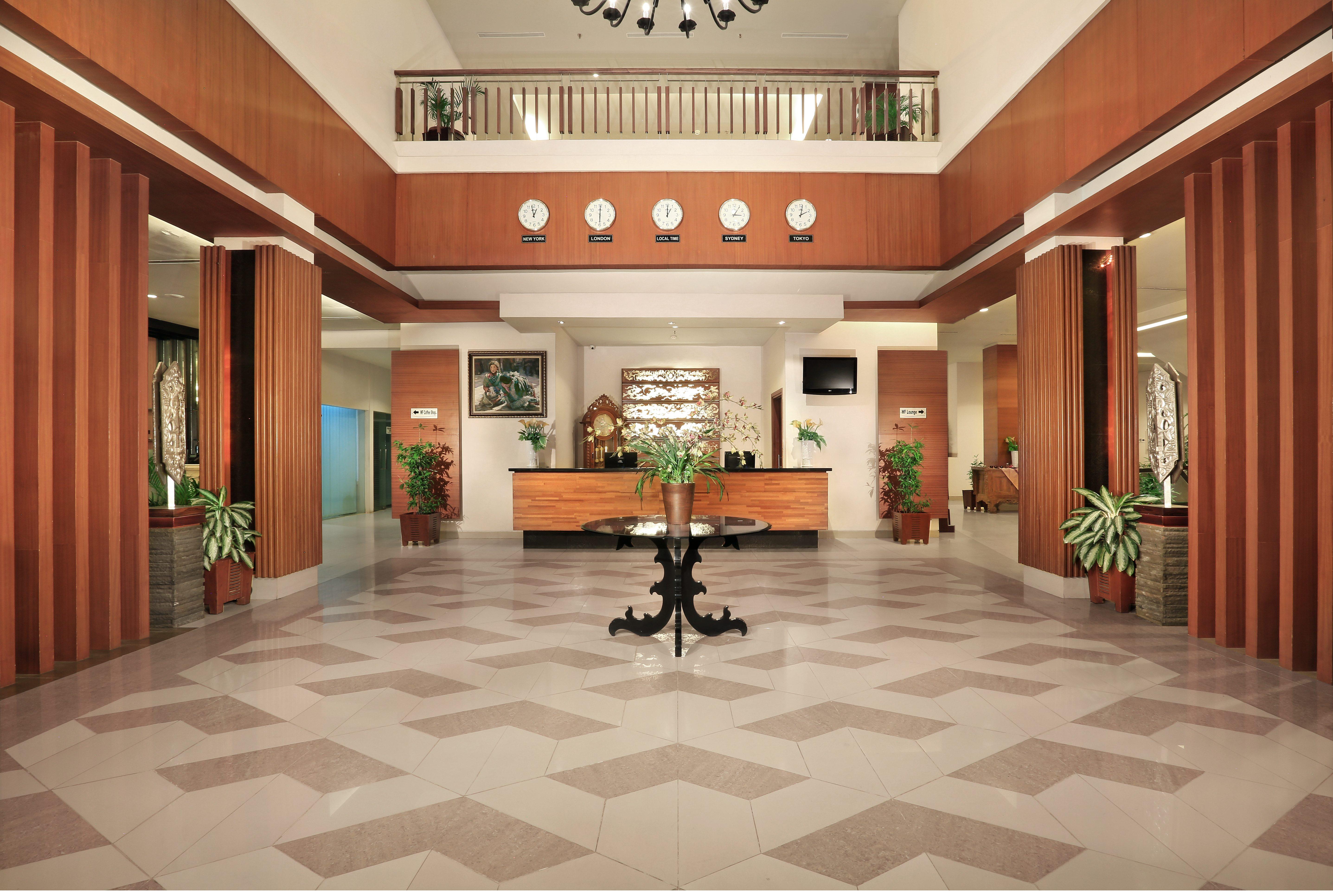Aston Tanjung City Hotel Eksteriør bilde